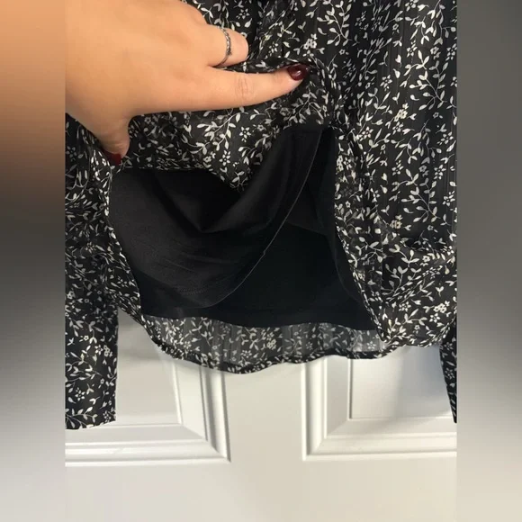 Tamara H. Black and White Floral Blouse - Picture 8 of 11